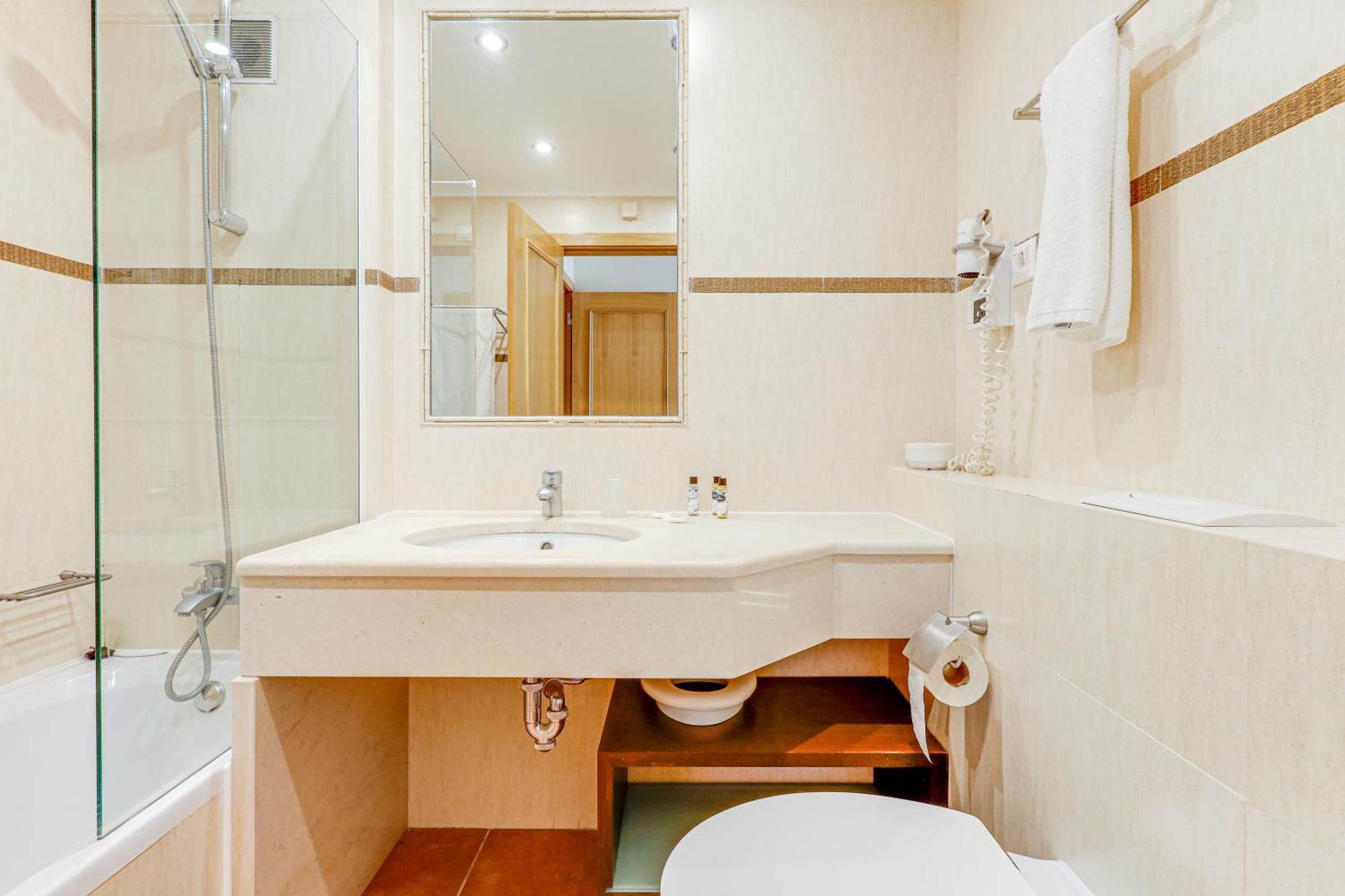 Apartment With 2 Bedrooms, 2M To The Beach Armação de Pêra Exterior foto